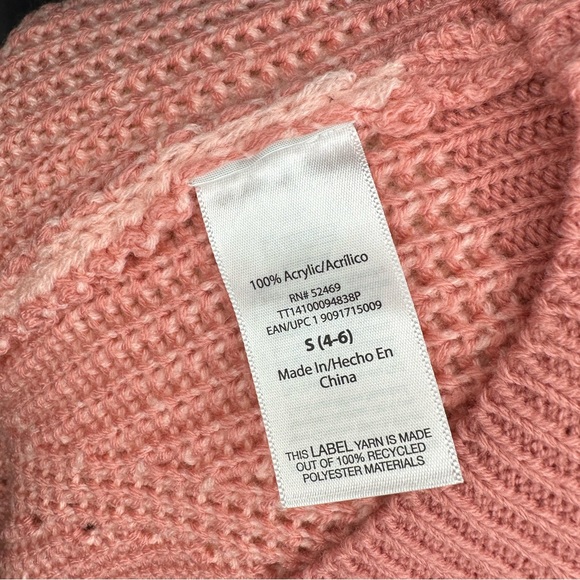 🧶 NWT—Adorable Cardigan Sweater 🧶 - Picture 6 of 8